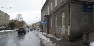 Spadła z dachu „zima zima zima…”