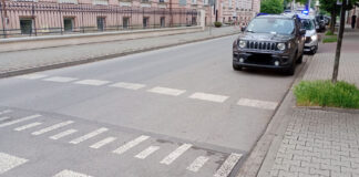 Nowy Świat nie mniej niż 10 metrów od przejścia